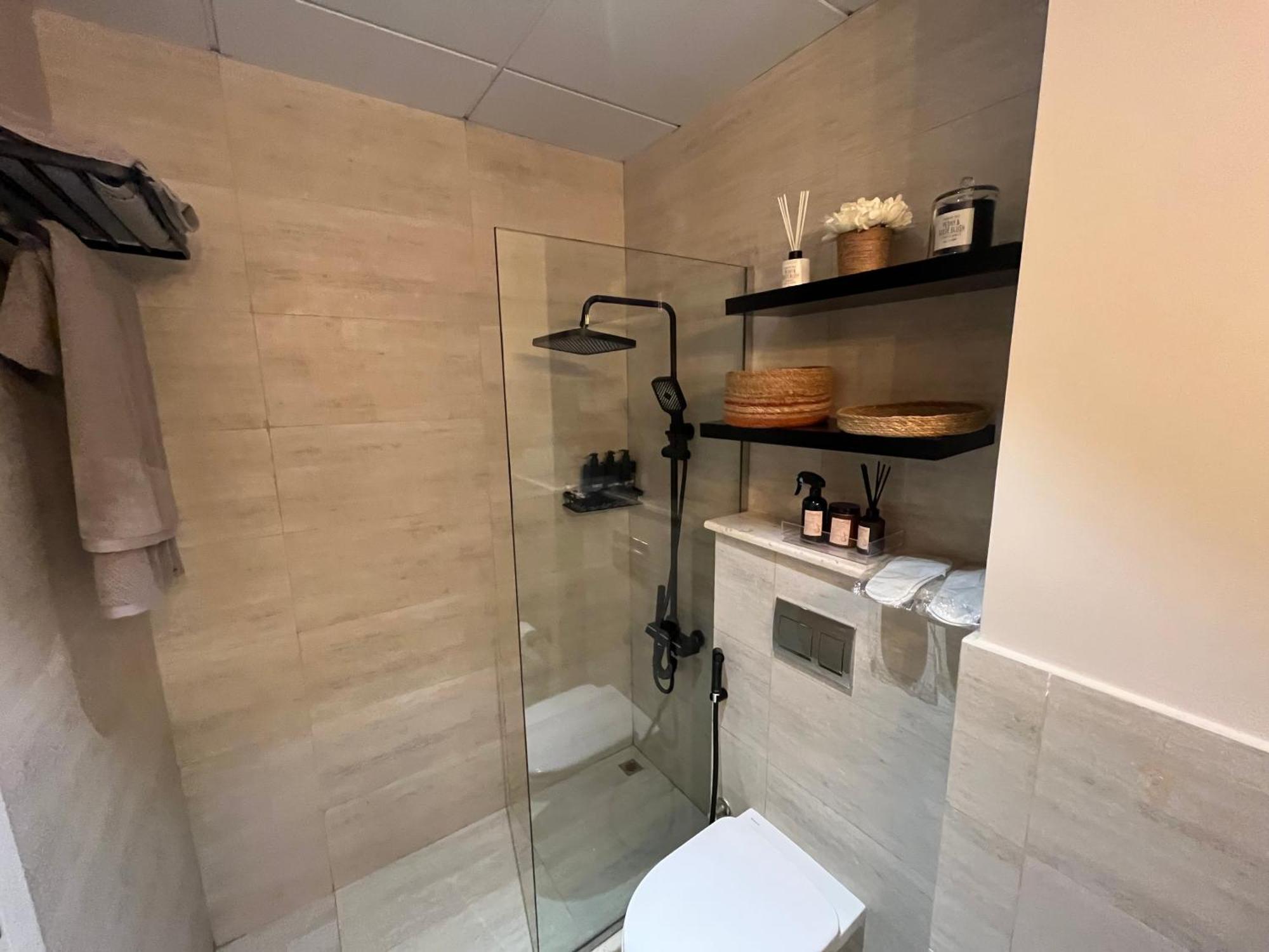The Chic Retreat, Stylish Close To Yas & Airport Abou Dabi