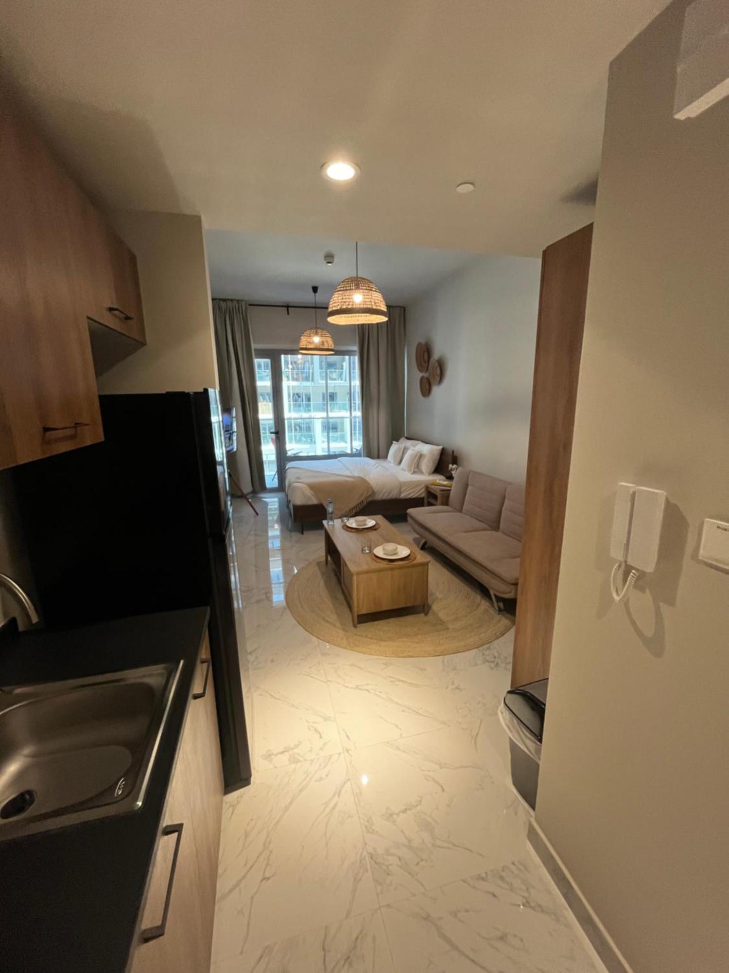 The Chic Retreat, Stylish Close To Yas & Airport * Abou Dabi