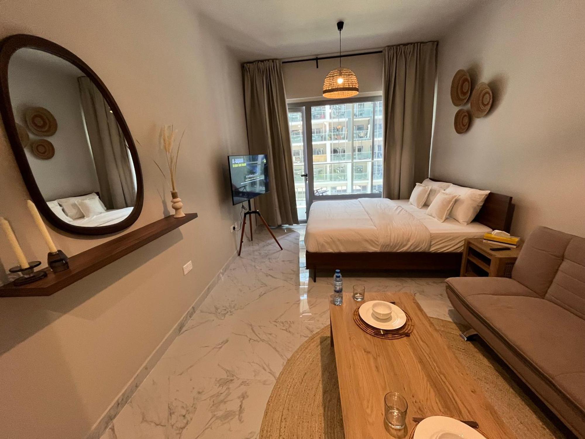 The Chic Retreat, Stylish Close To Yas & Airport Abou Dabi