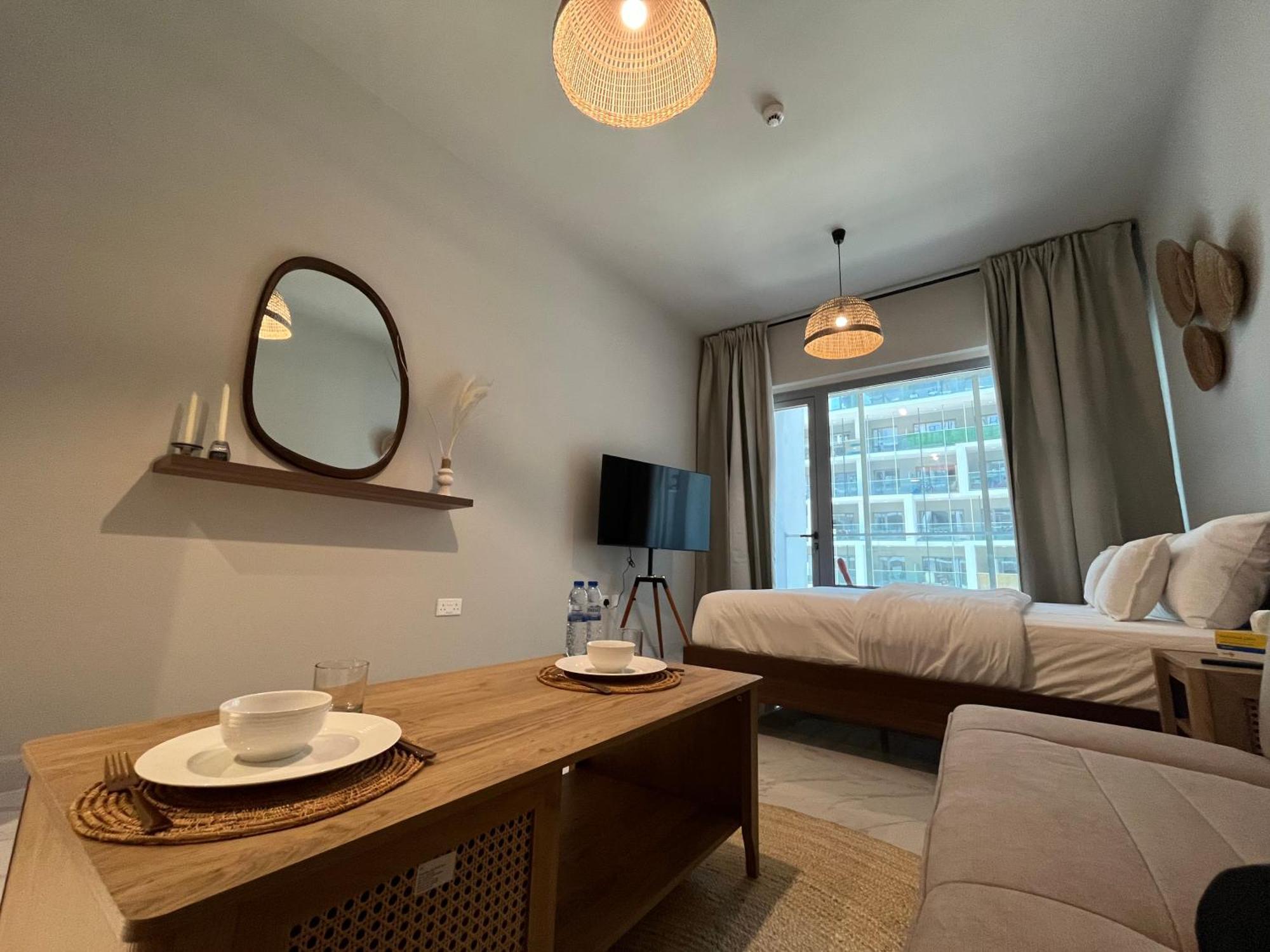 The Chic Retreat, Stylish Close To Yas & Airport Appartement *
